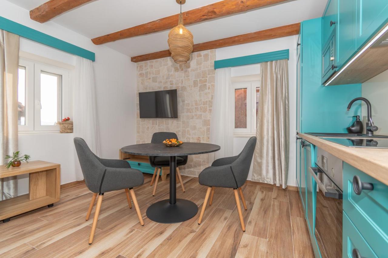 Ivka Makarska - Modern And Luxurious Oldtown Apartament Exteriér fotografie