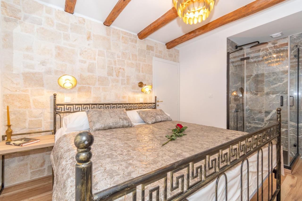 Ivka Makarska - Modern And Luxurious Oldtown Apartament Exteriér fotografie